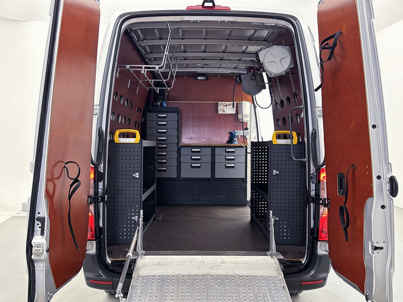 Mercedes-Benz Sprinter 316 2.2 CDI L2H2 Inrichting Oprijplaat Navigatie Achteruitrijcamera Apple Carplay/Android Auto - Fourgon utilitaire: photos 5 Mercedes-Benz Sprinter 316 2.2 CDI L2H2 Inrichting Oprijplaat Navigatie Achteruitrijcamera Apple Carplay/Android Auto - Fourgon utilitaire: photos 5