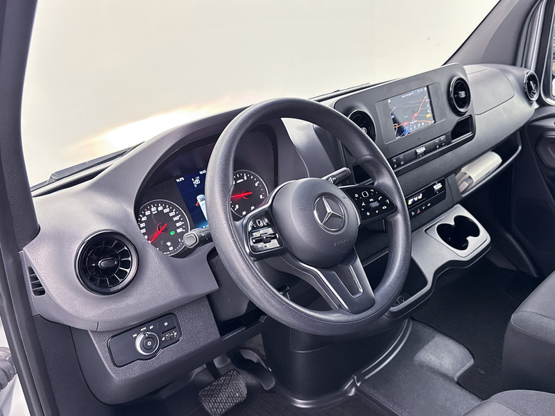 Mercedes-Benz Sprinter 317 1.9 CDI L3H2 3500kg trekgewicht Navigatie Achteruitrijcamera Apple Carplay/Android Auto Betimmering Cruise Control - Fourgonnette: photos 5 Mercedes-Benz Sprinter 317 1.9 CDI L3H2 3500kg trekgewicht Navigatie Achteruitrijcamera Apple Carplay/Android Auto Betimmering Cruise Control - Fourgonnette: photos 5