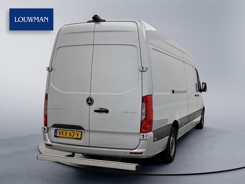 Mercedes-Benz Sprinter 317 1.9 CDI L3H2 3500kg trekgewicht Navigatie Achteruitrijcamera Apple Carplay/Android Auto Betimmering Cruise Control - Fourgonnette: photos 2 Mercedes-Benz Sprinter 317 1.9 CDI L3H2 3500kg trekgewicht Navigatie Achteruitrijcamera Apple Carplay/Android Auto Betimmering Cruise Control - Fourgonnette: photos 2