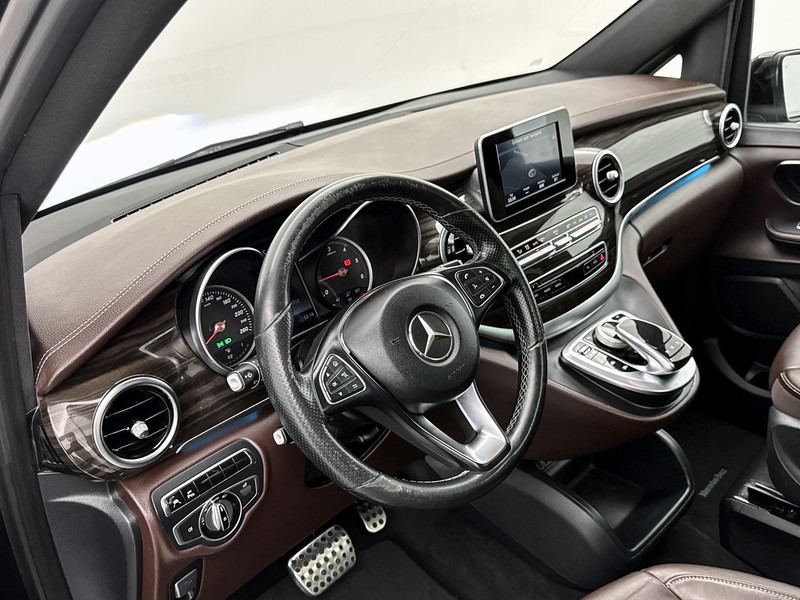 Mercedes-Benz V-Klasse 220d Lang Avantgarde Edition 8 Persoons Elektr schuifdeuren Nappa Leder Pano 8 zitplaatsen Geel kenteken - Voiture: photos 4 Mercedes-Benz V-Klasse 220d Lang Avantgarde Edition 8 Persoons Elektr schuifdeuren Nappa Leder Pano 8 zitplaatsen Geel kenteken - Voiture: photos 4