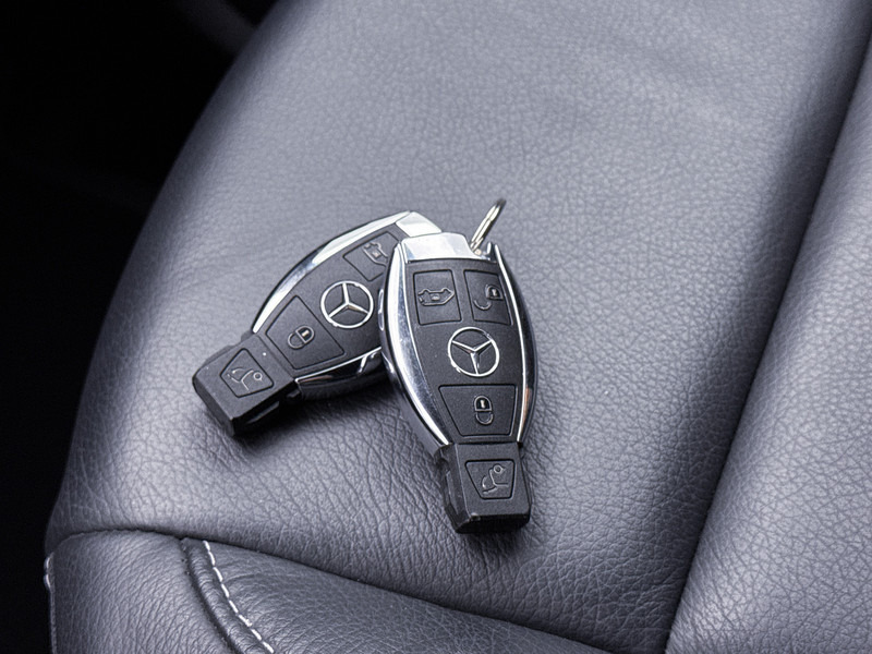 Fourgonnette, Utilitaire double cabine Mercedes-Benz V-Klasse 250d 4-MATIC Extra Lang BPM Vrij Direct Leverbaar LED AMG Styling: photos 10 Fourgonnette, Utilitaire double cabine Mercedes-Benz V-Klasse 250d 4-MATIC Extra Lang BPM Vrij Direct Leverbaar LED AMG Styling: photos 10