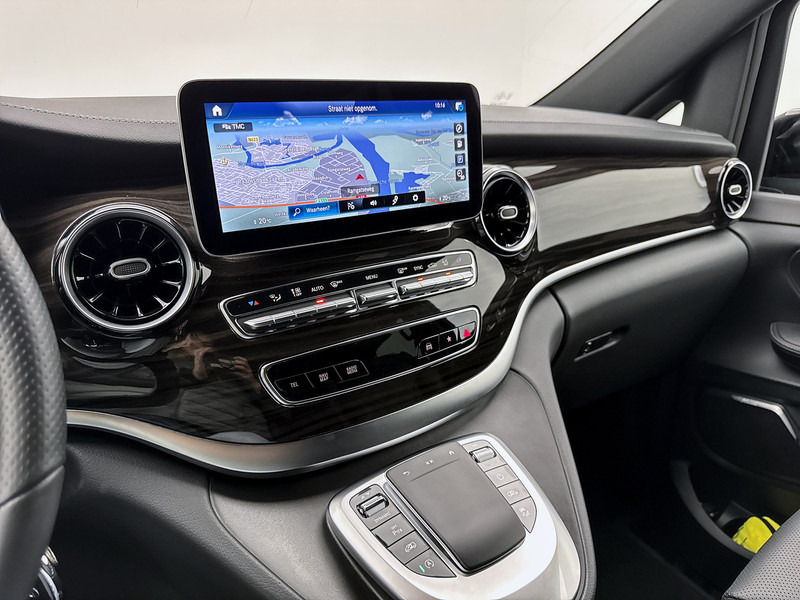 Mercedes-Benz V-Klasse 300d 4-MATIC DC Extra Lang Avantgarde AMG line Memory seats Airmatic Nappa leder Burmester - Fourgon utilitaire, Utilitaire double cabine: photos 5 Mercedes-Benz V-Klasse 300d 4-MATIC DC Extra Lang Avantgarde AMG line Memory seats Airmatic Nappa leder Burmester - Fourgon utilitaire, Utilitaire double cabine: photos 5