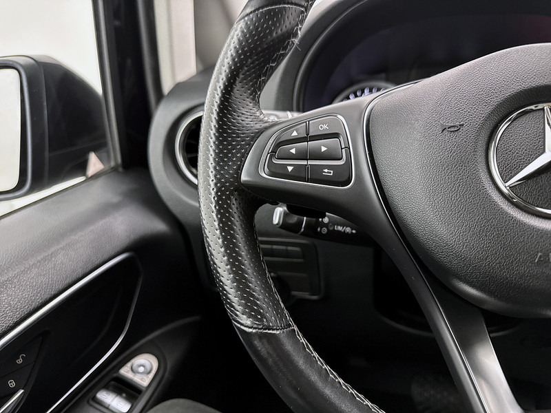 Fourgonnette, Utilitaire double cabine Mercedes-Benz Vito 119 CDI Lang DC 2x schuifdeur Dubbele cabine Navigatie Trekhaak Climate control Sidebars: photos 11