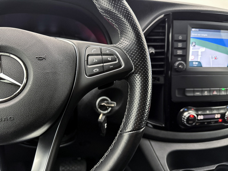 Fourgonnette, Utilitaire double cabine Mercedes-Benz Vito 119 CDI Lang DC 2x schuifdeur Dubbele cabine Navigatie Trekhaak Climate control Sidebars: photos 13