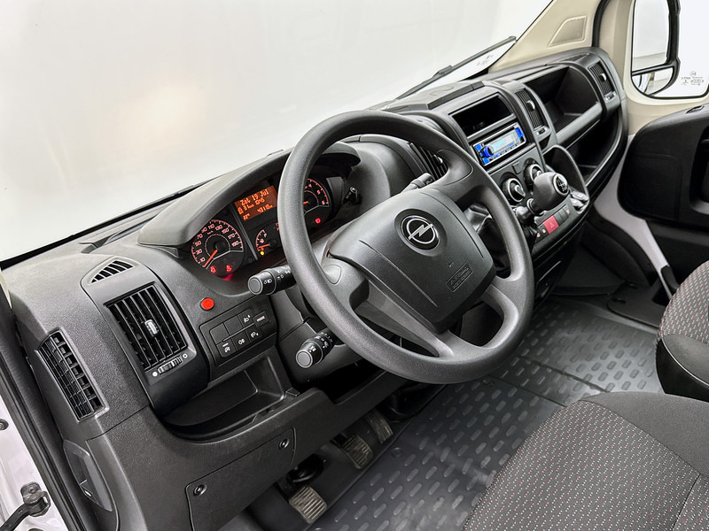 Opel Movano 2.2D 140pk Bakwagen D'Hollandia laadklep Cruise control Airco Achteruitrijcamera - Fourgon grand volume: photos 4 Opel Movano 2.2D 140pk Bakwagen D'Hollandia laadklep Cruise control Airco Achteruitrijcamera - Fourgon grand volume: photos 4