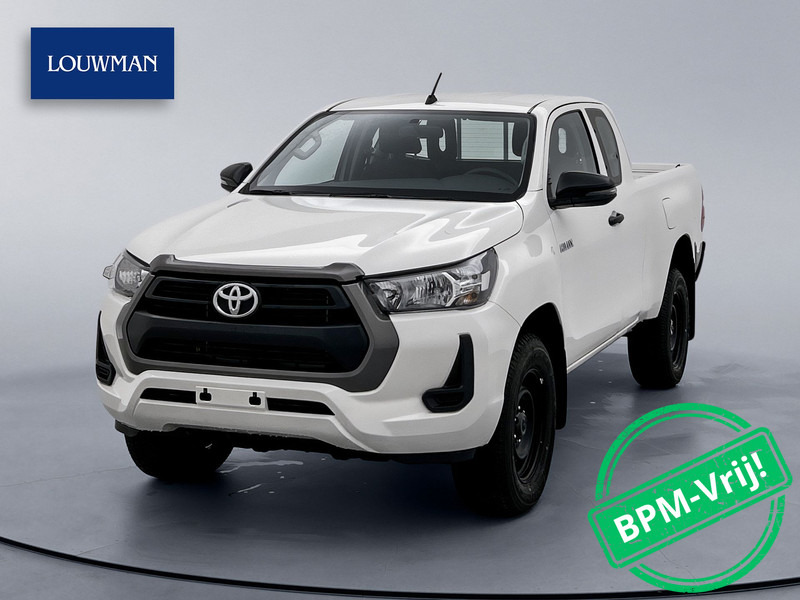 Toyota Hilux 2.4 D-4D Comfort 4x4 Xtra Cab NIEUW 3500KG Trekgewicht Cruise Control Airco - Pick-up: photos 1 Toyota Hilux 2.4 D-4D Comfort 4x4 Xtra Cab NIEUW 3500KG Trekgewicht Cruise Control Airco - Pick-up: photos 1