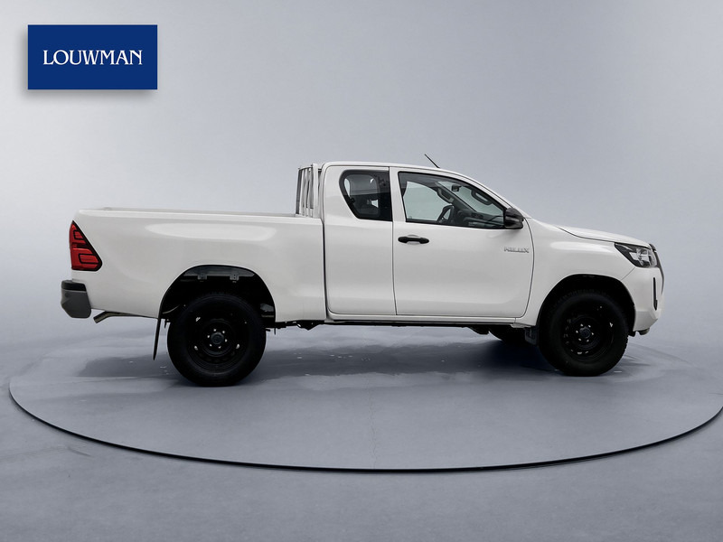 Toyota Hilux 2.4 D-4D Comfort 4x4 Xtra Cab NIEUW 3500KG Trekgewicht Cruise Control Airco - Pick-up: photos 3 Toyota Hilux 2.4 D-4D Comfort 4x4 Xtra Cab NIEUW 3500KG Trekgewicht Cruise Control Airco - Pick-up: photos 3