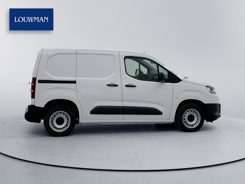 Toyota PROACE CITY 1.5 D-4D Live Navigatie Cruise Control - Fourgonnette: photos 3 Toyota PROACE CITY 1.5 D-4D Live Navigatie Cruise Control - Fourgonnette: photos 3