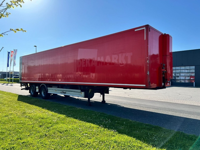 Fliegl SZS 350 Gesloten oplegger 2 Axle / / drum brakes - Semi-remorque fourgon: photos 3 Fliegl SZS 350 Gesloten oplegger 2 Axle / / drum brakes - Semi-remorque fourgon: photos 3