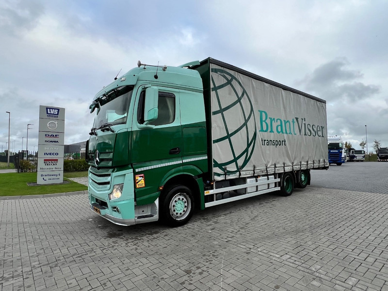 Mercedes-Benz Actros 2745 6x2 bakwagen Schuifzeilen - Camion à rideaux coulissants: photos 1 Mercedes-Benz Actros 2745 6x2 bakwagen Schuifzeilen - Camion à rideaux coulissants: photos 1