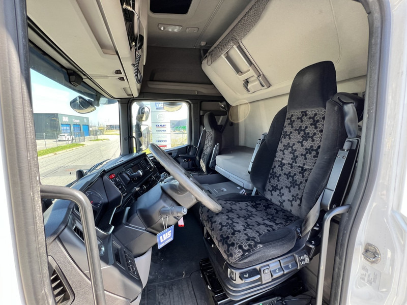 Camion frigorifique Scania S450 6x2 koelwagen Retarder / Dhollandia / Bloenenmaat: photos 13