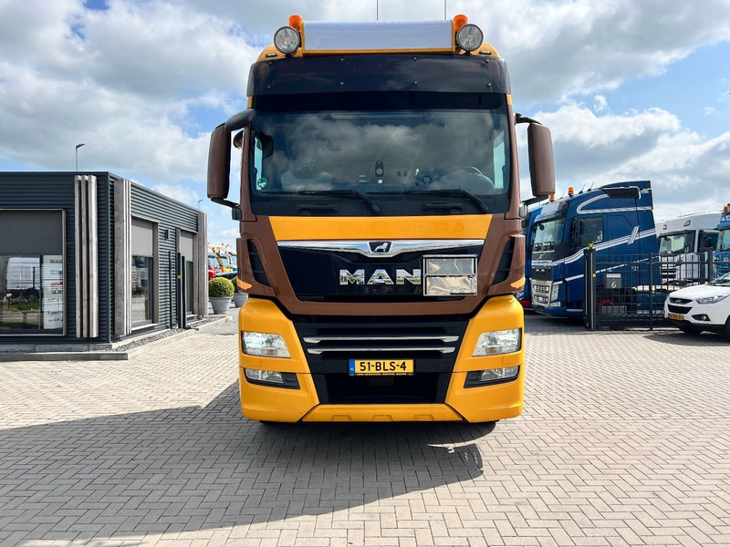 MAN TGX 18.460 4x2 trekker XXL / 2X Tank / ADR - Tracteur routier: photos 2 MAN TGX 18.460 4x2 trekker XXL / 2X Tank / ADR - Tracteur routier: photos 2