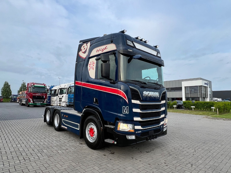 Scania R520 V8 6x2 Trekker WB 295 / Hydraulic / Full Air / Double Boogie - Tracteur routier: photos 3 Scania R520 V8 6x2 Trekker WB 295 / Hydraulic / Full Air / Double Boogie - Tracteur routier: photos 3