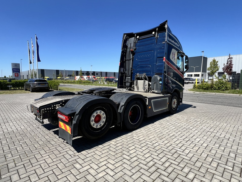 Volvo FH 500 6x2 trekker Globetrotter / Hydraulic/ Full Air - Tracteur routier: photos 5 Volvo FH 500 6x2 trekker Globetrotter / Hydraulic/ Full Air - Tracteur routier: photos 5