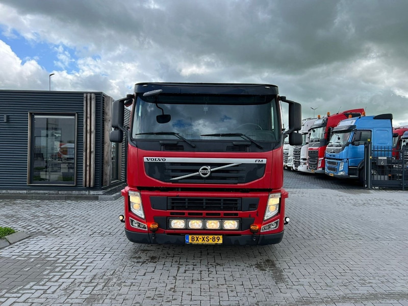 Volvo FM 500 8x4 trekker EEV / Euro 5 / 150.000kg !- Retarder - Tracteur routier: photos 2 Volvo FM 500 8x4 trekker EEV / Euro 5 / 150.000kg !- Retarder - Tracteur routier: photos 2