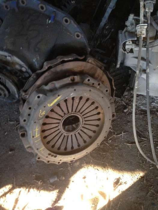 Kit ambreaj tir second hand de vanzare DAF - Disque d'embrayage pour Camion: photos 2 Kit ambreaj tir second hand de vanzare DAF - Disque d'embrayage pour Camion: photos 2