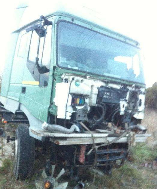 IVECO Eurotech Eurostar Dezmembrez - Tracteur routier: photos 4 IVECO Eurotech Eurostar Dezmembrez - Tracteur routier: photos 4