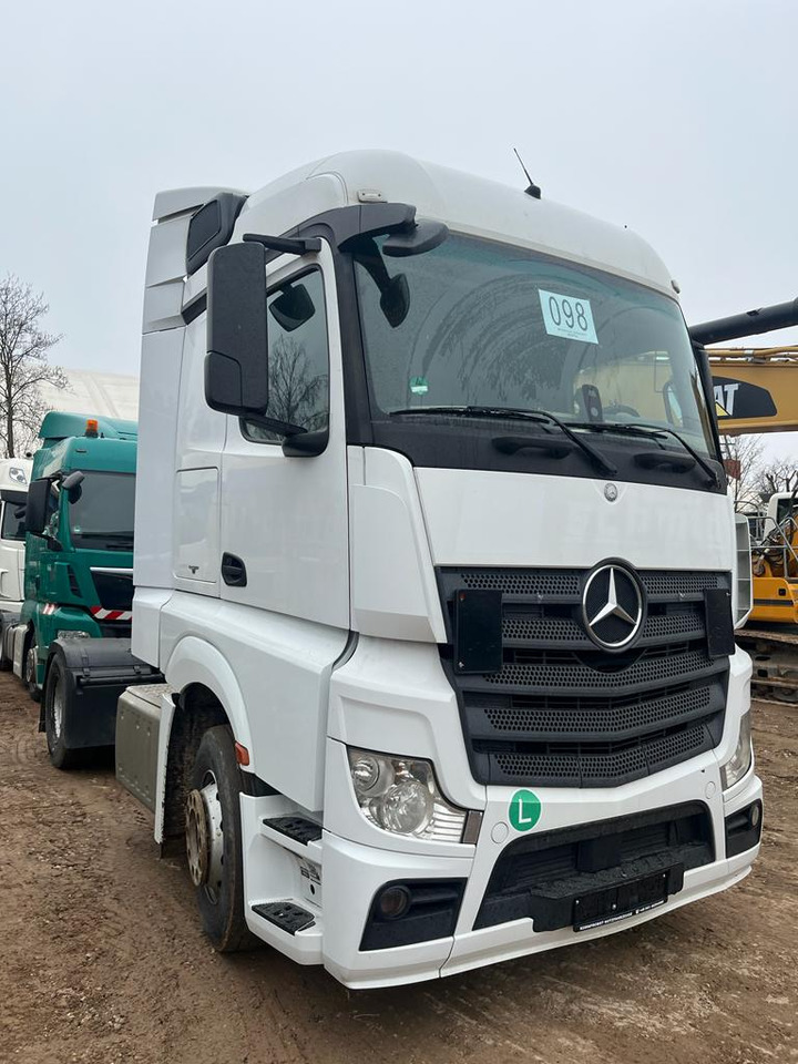 MERCEDES-BENZ ACTROS 1843 4x2 MP4 STANDARD / 650 km / 27% consumption / TOPPP - Tracteur routier: photos 3 MERCEDES-BENZ ACTROS 1843 4x2 MP4 STANDARD / 650 km / 27% consumption / TOPPP - Tracteur routier: photos 3