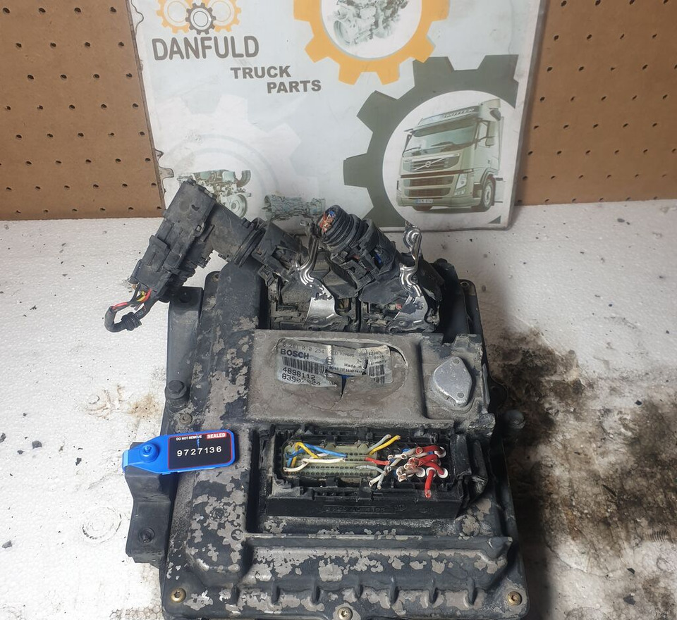 Bosch truck - Bloc de gestion pour Camion: photos 1 Bosch truck - Bloc de gestion pour Camion: photos 1