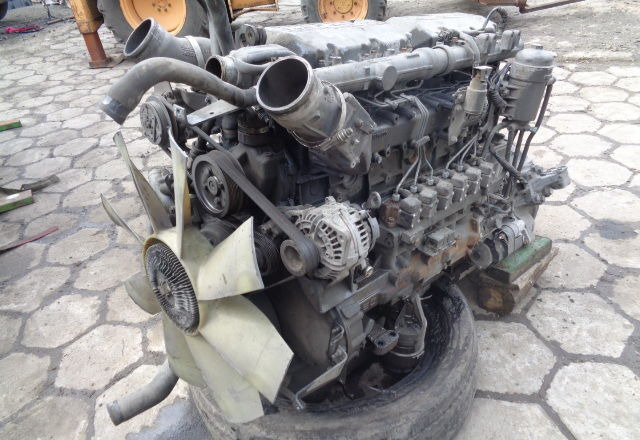 DAF XE355C1 480 DAF XF 95 - Moteur pour Camion: photos 1 DAF XE355C1 480 DAF XF 95 - Moteur pour Camion: photos 1