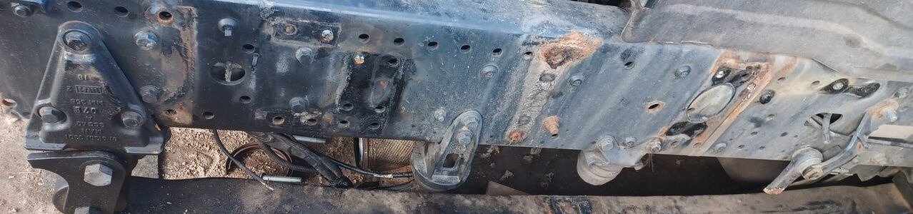 MAN 61434026326 MAN - Suspension du ressort pour Camion: photos 1 MAN 61434026326 MAN - Suspension du ressort pour Camion: photos 1