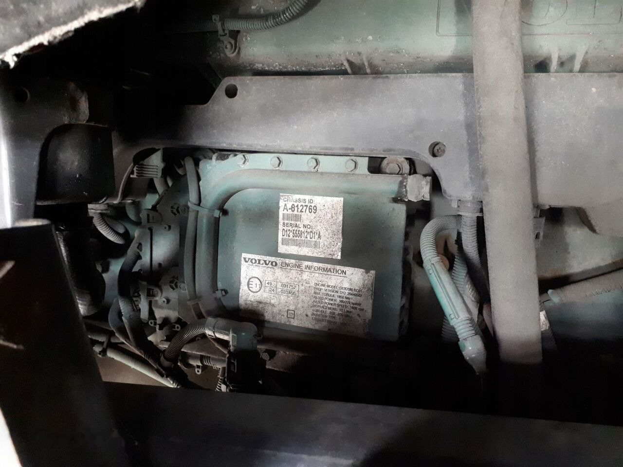 Volvo D12D380 EC01 Volvo FM 12, B 12, FH 12 - Moteur pour Camion: photos 1 Volvo D12D380 EC01 Volvo FM 12, B 12, FH 12 - Moteur pour Camion: photos 1