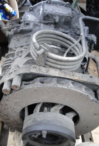 ZF S6-85 1310050063 - Boîte de vitesse pour Camion: photos 1 ZF S6-85 1310050063 - Boîte de vitesse pour Camion: photos 1