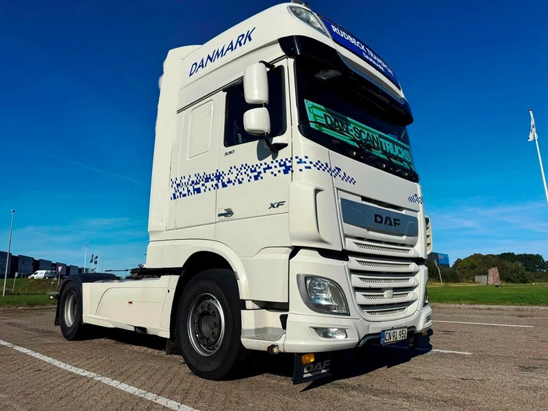 DAF XF 530 god tractor unit - Tracteur routier: photos 1 DAF XF 530 god tractor unit - Tracteur routier: photos 1