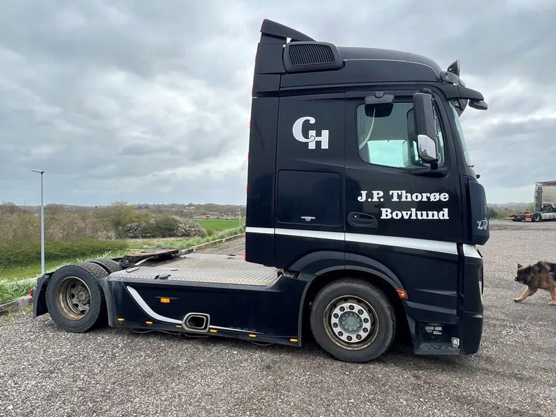 Mercedes-Benz Actros 1843 Special Interior. Air / Air suspension. Euro 6 - Tracteur routier: photos 5 Mercedes-Benz Actros 1843 Special Interior. Air / Air suspension. Euro 6 - Tracteur routier: photos 5
