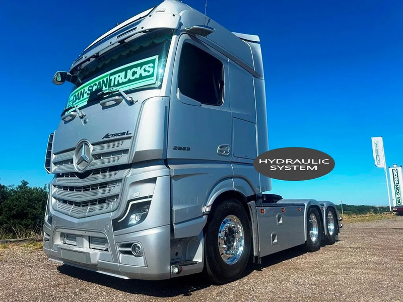 Mercedes-Benz Actros 2653 Special Interior. 6x2 3250mm weelbase. Air / Air suspension. hydr. syatem. Invertor. Micro wave. - Tracteur routier: photos 1 Mercedes-Benz Actros 2653 Special Interior. 6x2 3250mm weelbase. Air / Air suspension. hydr. syatem. Invertor. Micro wave. - Tracteur routier: photos 1