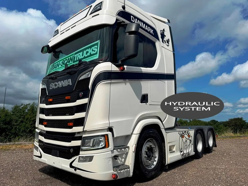 Scania S580 V8 NGS weelbase 2950mm. Air / Air suspension. Hydr. system. Air Cooler. Retarder - Tracteur routier: photos 1 Scania S580 V8 NGS weelbase 2950mm. Air / Air suspension. Hydr. system. Air Cooler. Retarder - Tracteur routier: photos 1