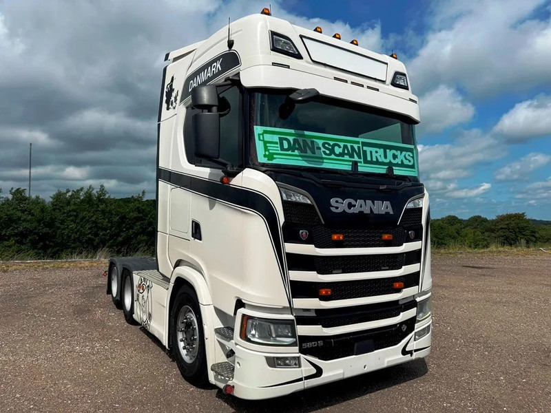 Scania S580 V8 NGS weelbase 2950mm. Air / Air suspension. Hydr. system. Air Cooler. Retarder - Tracteur routier: photos 5 Scania S580 V8 NGS weelbase 2950mm. Air / Air suspension. Hydr. system. Air Cooler. Retarder - Tracteur routier: photos 5