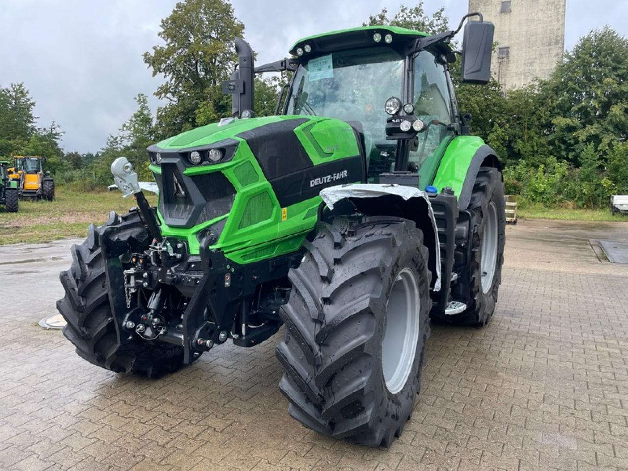 Deutz-Fahr 6170 POWERSHIFT AKTION - Tracteur agricole: photos 1 Deutz-Fahr 6170 POWERSHIFT AKTION - Tracteur agricole: photos 1
