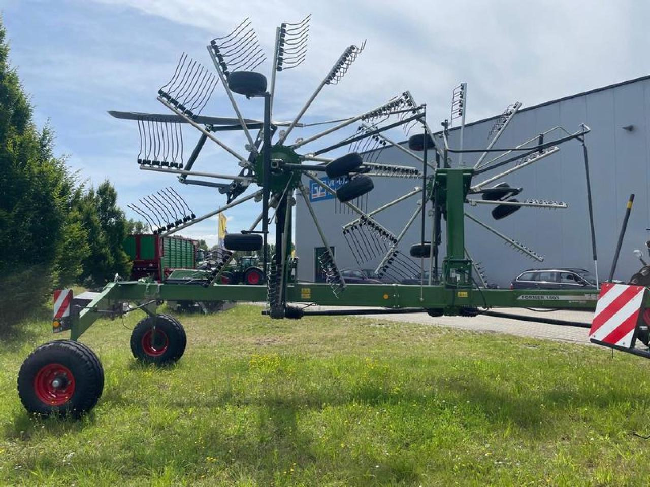 Fendt FORMER 1603 AKTION - Faneuse: photos 4 Fendt FORMER 1603 AKTION - Faneuse: photos 4