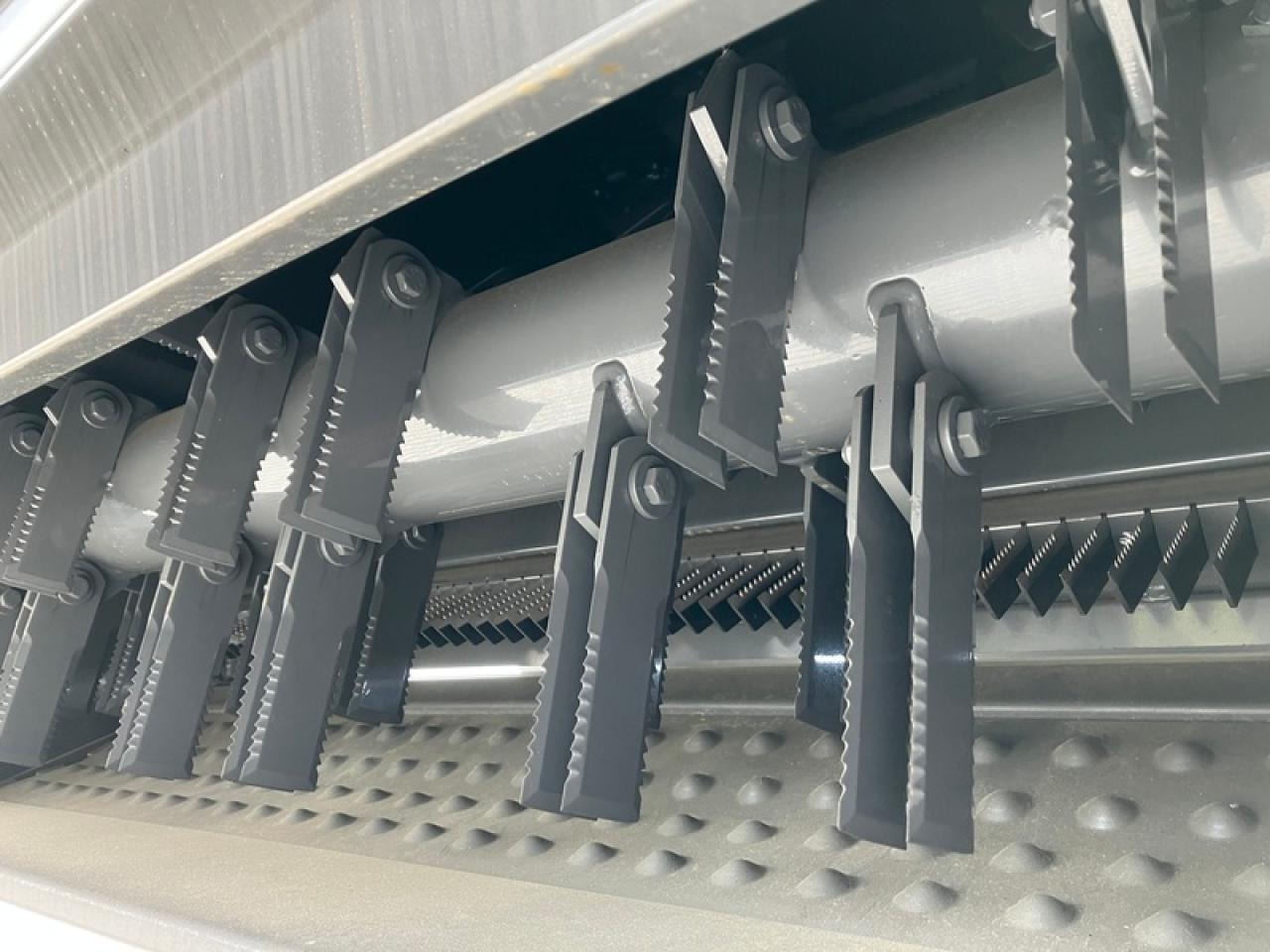 Fendt MD 5255 SCHNEIDWERK NICHT INKLUSIV - Moissonneuse-batteuse: photos 5 Fendt MD 5255 SCHNEIDWERK NICHT INKLUSIV - Moissonneuse-batteuse: photos 5