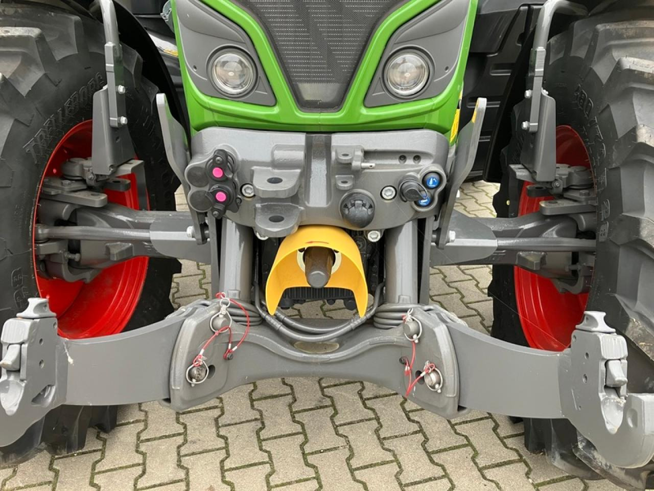 Fendt VARIO 514 // RTK - Tracteur agricole: photos 5 Fendt VARIO 514 // RTK - Tracteur agricole: photos 5