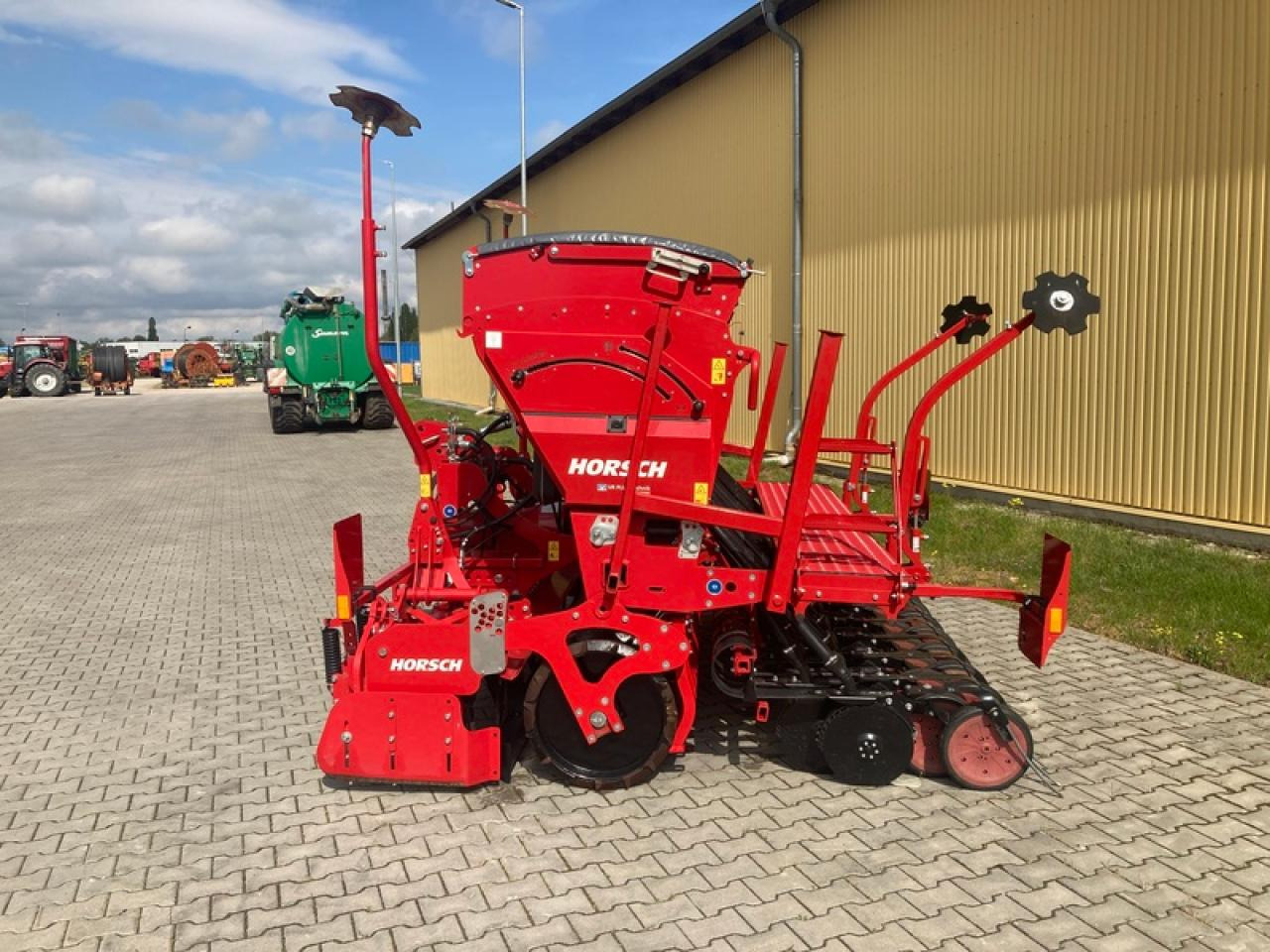 Horsch VERSA 3 KR - Combiné de semis: photos 2 Horsch VERSA 3 KR - Combiné de semis: photos 2