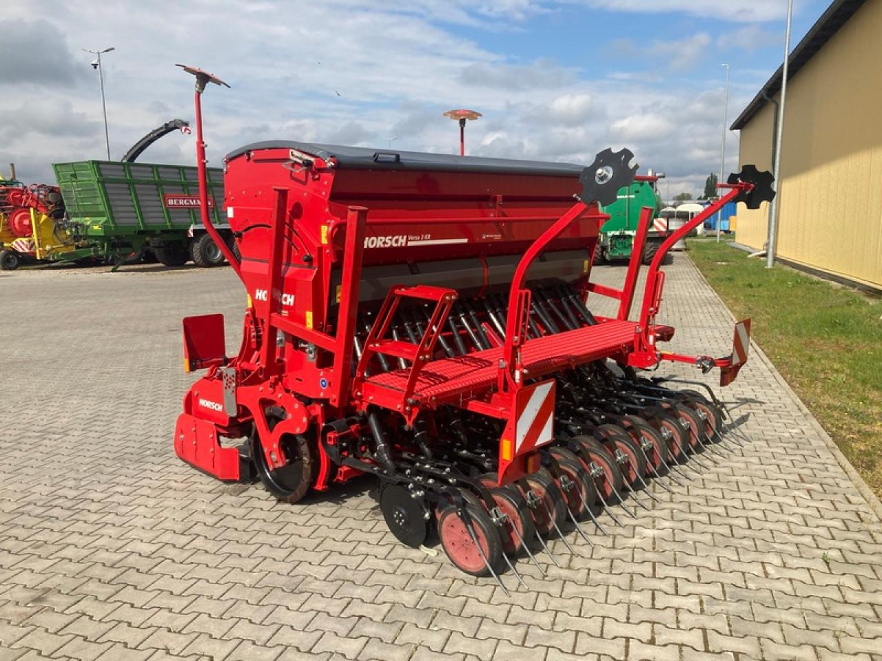 Horsch VERSA 3 KR - Combiné de semis: photos 3 Horsch VERSA 3 KR - Combiné de semis: photos 3