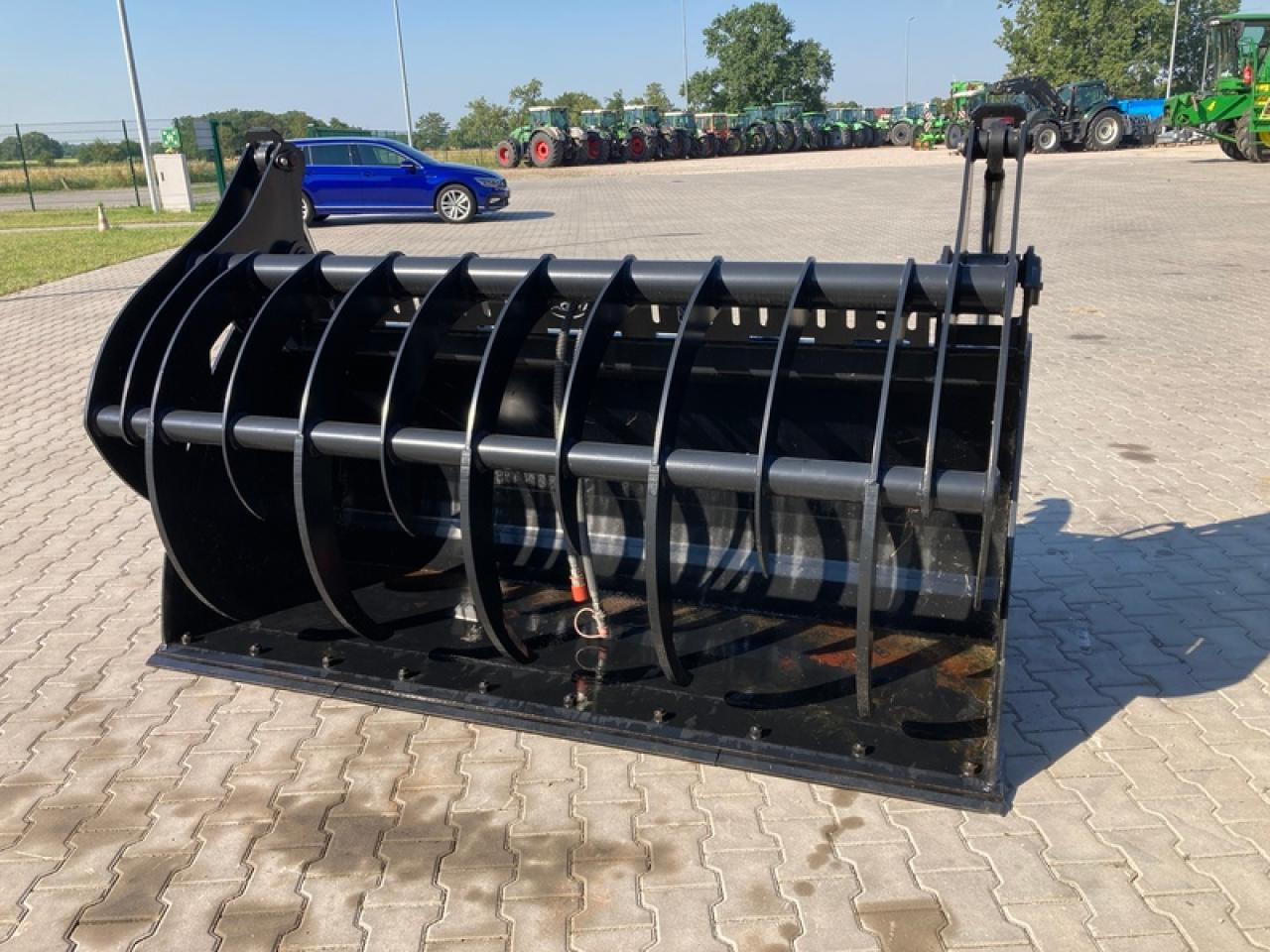 LSB SILAGEGREIFSCHAUFEL AKTION - Godet pour chargeur: photos 3 LSB SILAGEGREIFSCHAUFEL AKTION - Godet pour chargeur: photos 3