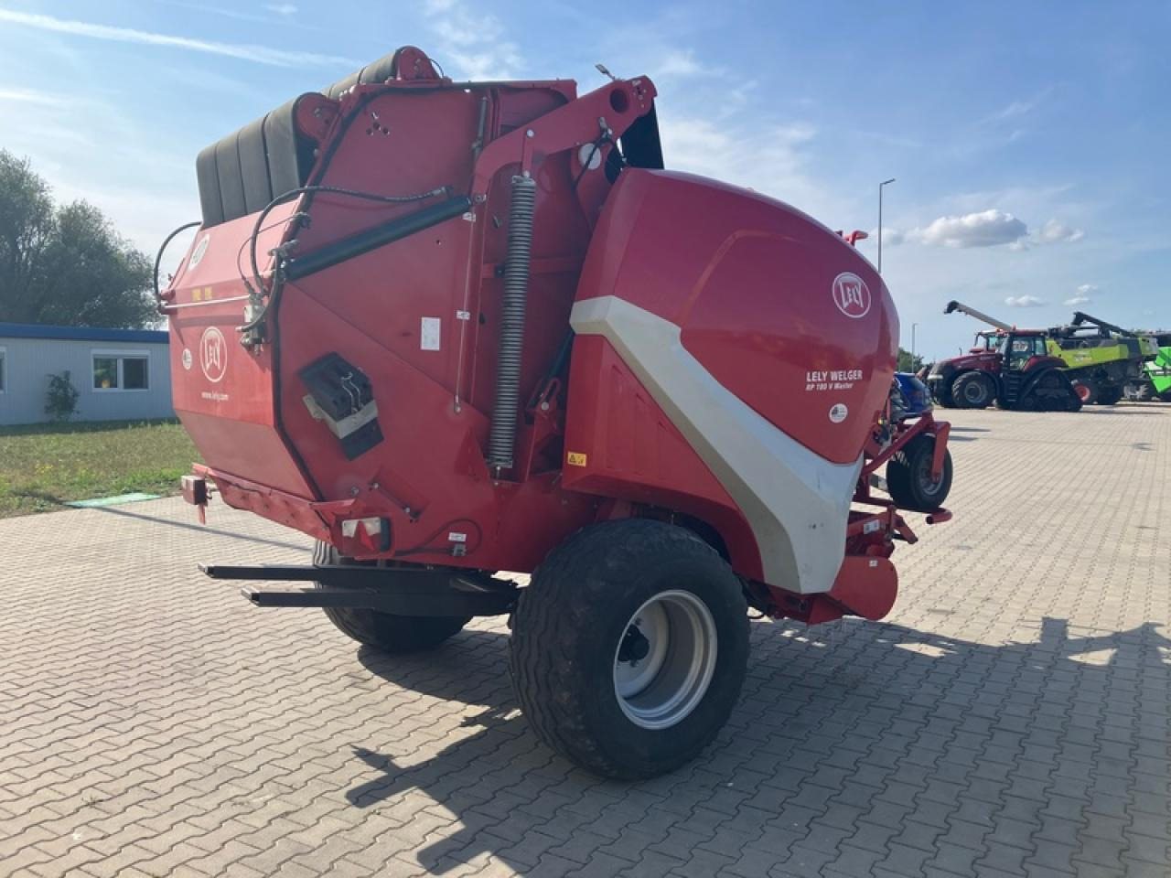 Lely RP 180V - Presse à balles rondes: photos 3 Lely RP 180V - Presse à balles rondes: photos 3