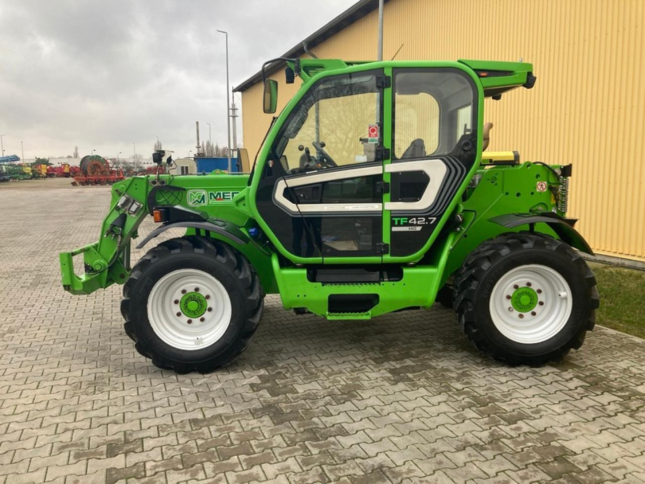 Merlo TF42.7-140 - Chariot télescopique: photos 2 Merlo TF42.7-140 - Chariot télescopique: photos 2