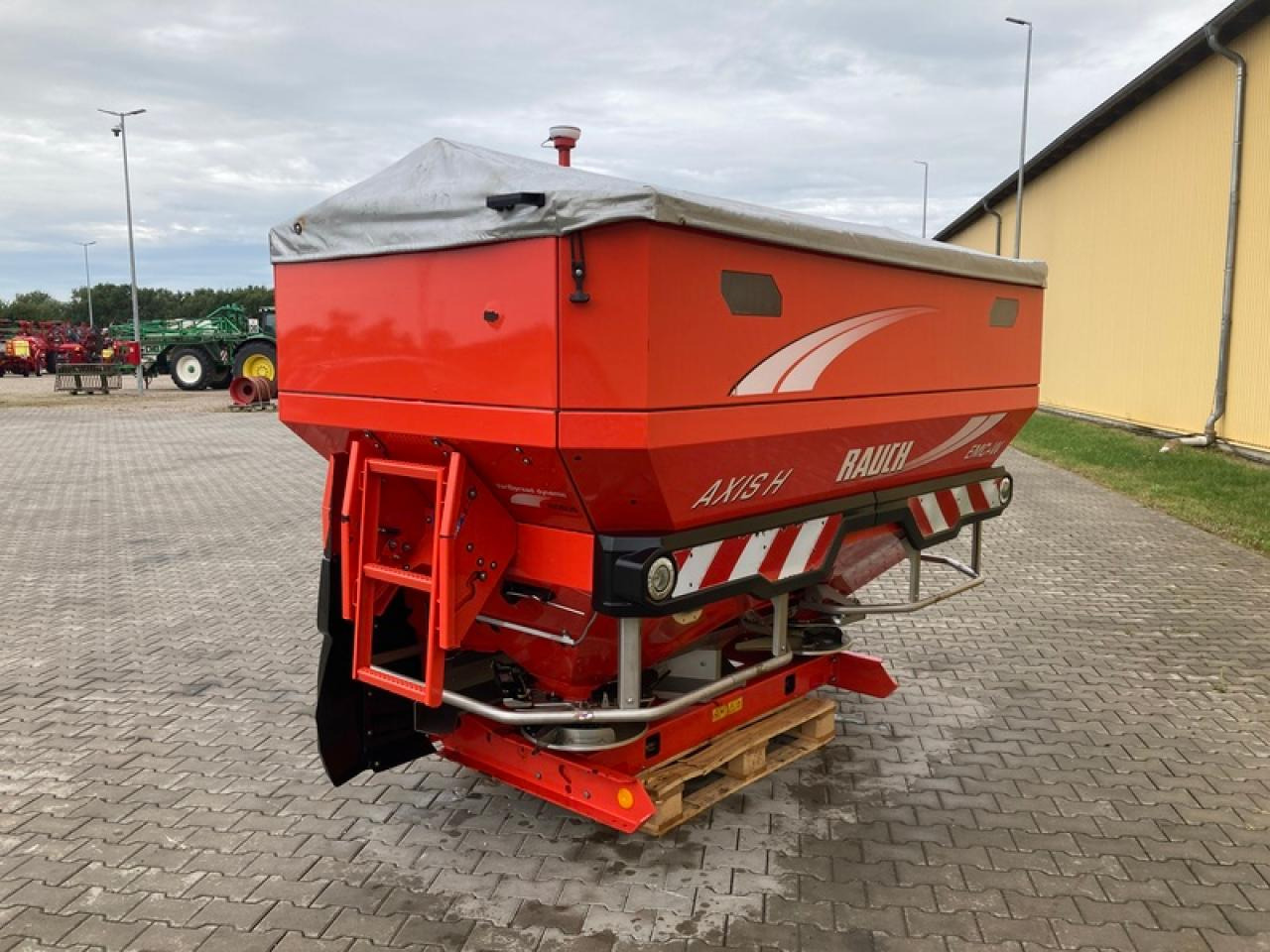 Rauch AXIS H 50.2 - Distributeur d'engrais: photos 2 Rauch AXIS H 50.2 - Distributeur d'engrais: photos 2