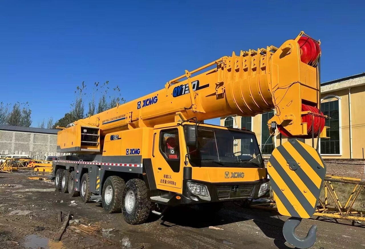 XCMG - Grue mobile: photos 1 XCMG - Grue mobile: photos 1