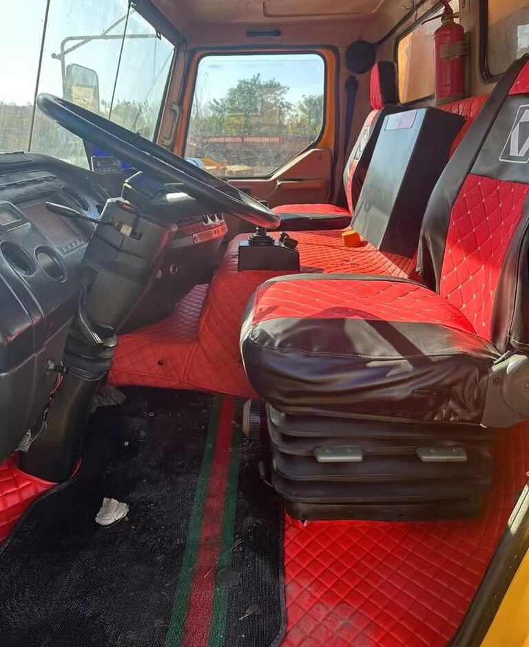 XCMG - Grue mobile: photos 3 XCMG - Grue mobile: photos 3