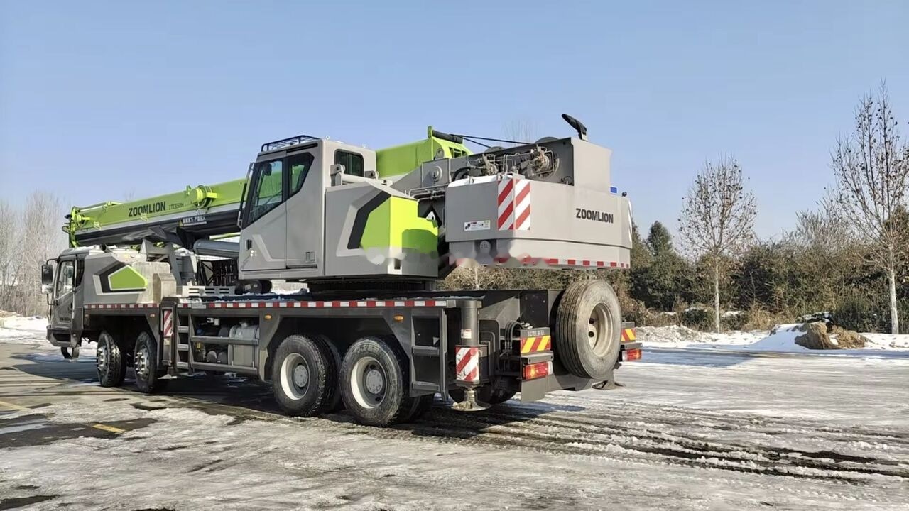 Zoomlion ZTC350 ZTC250 ZTC550 ZTC1000 - Grue mobile: photos 4 Zoomlion ZTC350 ZTC250 ZTC550 ZTC1000 - Grue mobile: photos 4