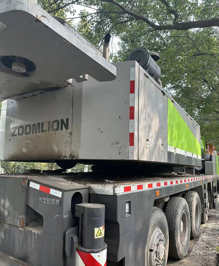Zoomlion Zoomlion ZTC800V ZTV900V ZTC1000V ZTC110V 110 ton Zoomlion secon - Grue mobile: photos 4 Zoomlion Zoomlion ZTC800V ZTV900V ZTC1000V ZTC110V 110 ton Zoomlion secon - Grue mobile: photos 4