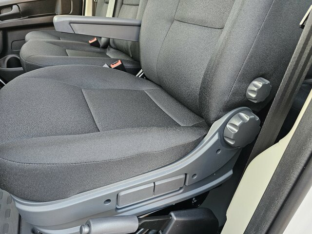 FIAT Ducato MAXI Serie10-9.2 2025 DOKA Kipper AHK - Utilitaire benne, Utilitaire double cabine: photos 4 FIAT Ducato MAXI Serie10-9.2 2025 DOKA Kipper AHK - Utilitaire benne, Utilitaire double cabine: photos 4