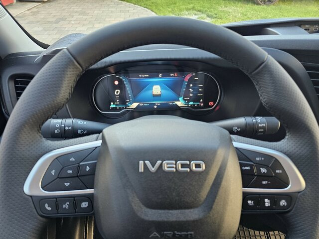 IVECO Daily 35S18HA8V Hi-Matic 12m³ Modell 2025 MY24 - Fourgon utilitaire: photos 4 IVECO Daily 35S18HA8V Hi-Matic 12m³ Modell 2025 MY24 - Fourgon utilitaire: photos 4