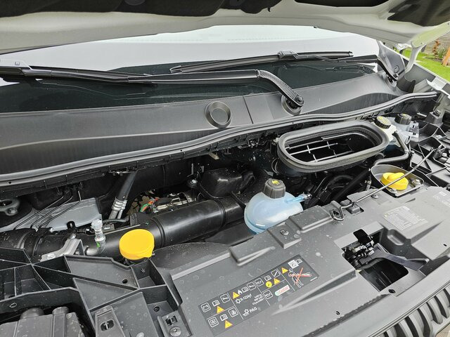 Fourgon utilitaire RENAULT Master L3H2 170 Neues Modell 10'' Navi Kamera: photos 16