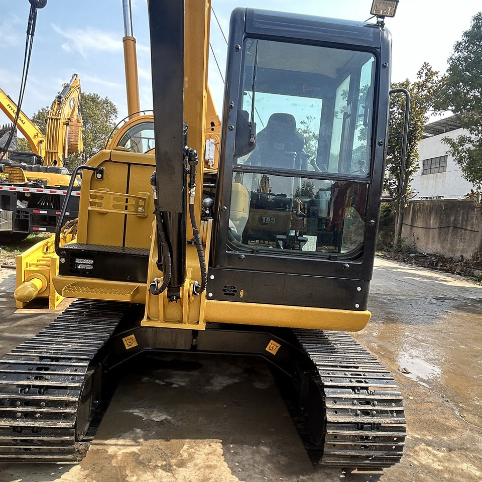 CAT 305.5E2 Excavator - Mini pelle: photos 3 CAT 305.5E2 Excavator - Mini pelle: photos 3